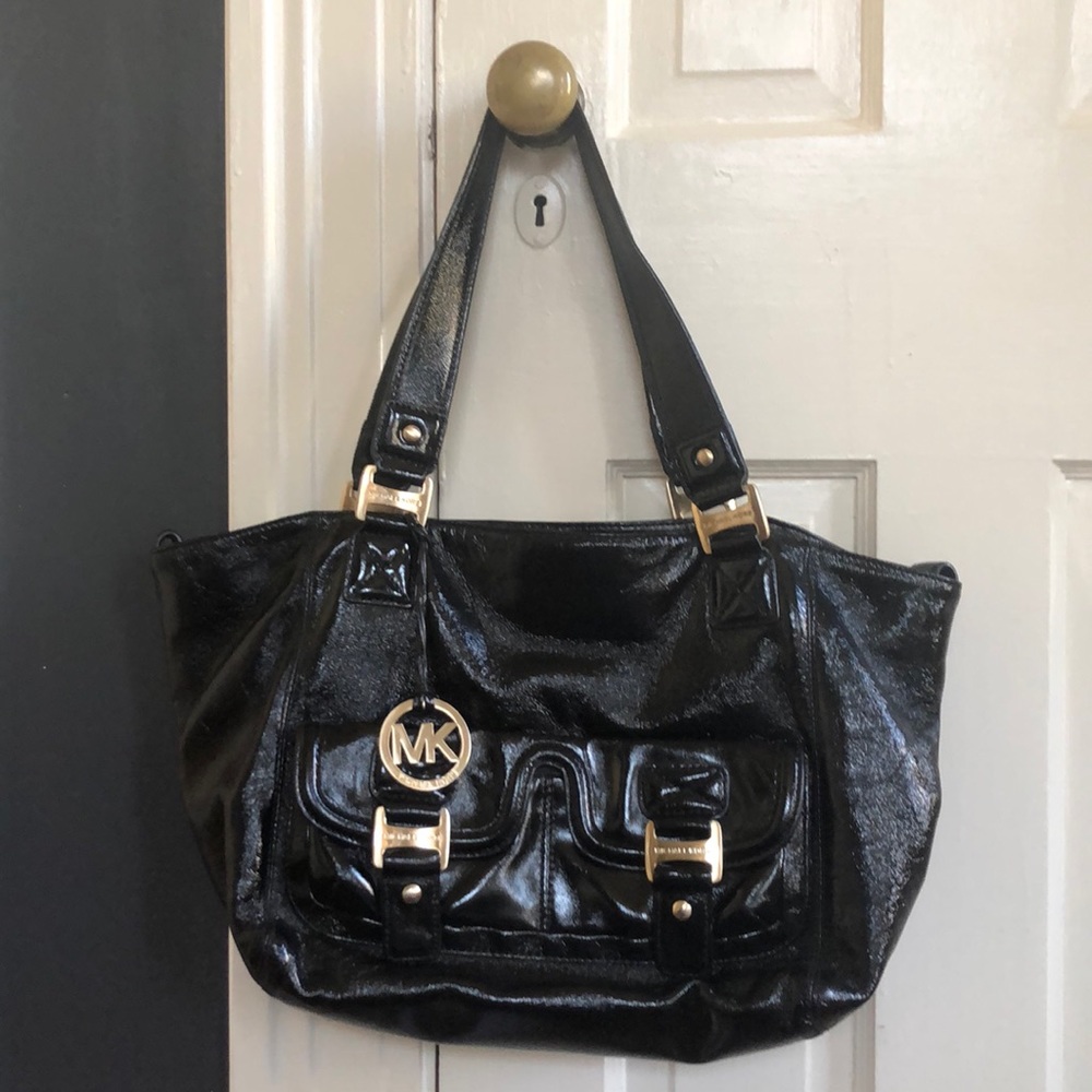 Michael Kors black patent purse!